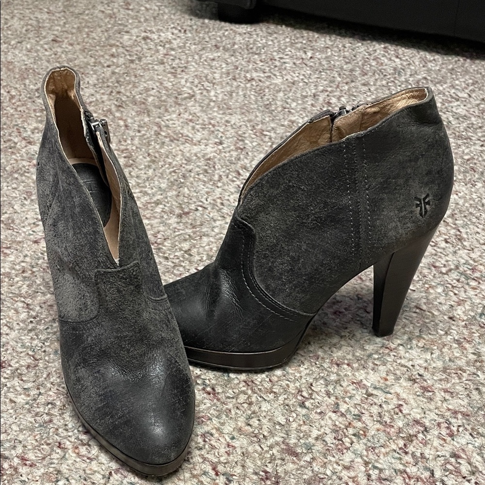 Frye Emerson campus Women's leather Heeled Boots